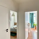 Appartement Oomph Modern With Balcony Warschau