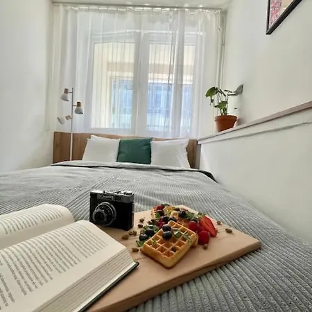 Oomph Modern With Balcony Apartmán Varšava